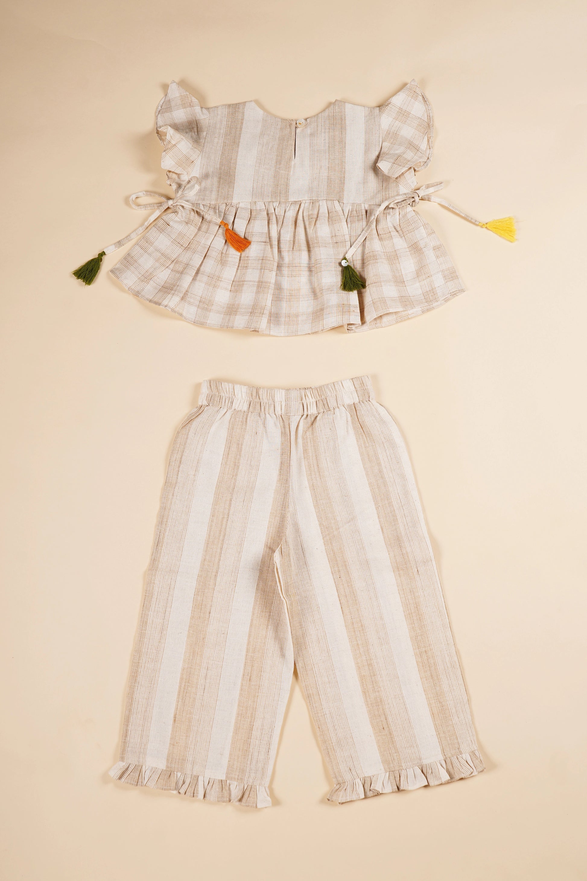 Poochkie kids offwhite floral top pant