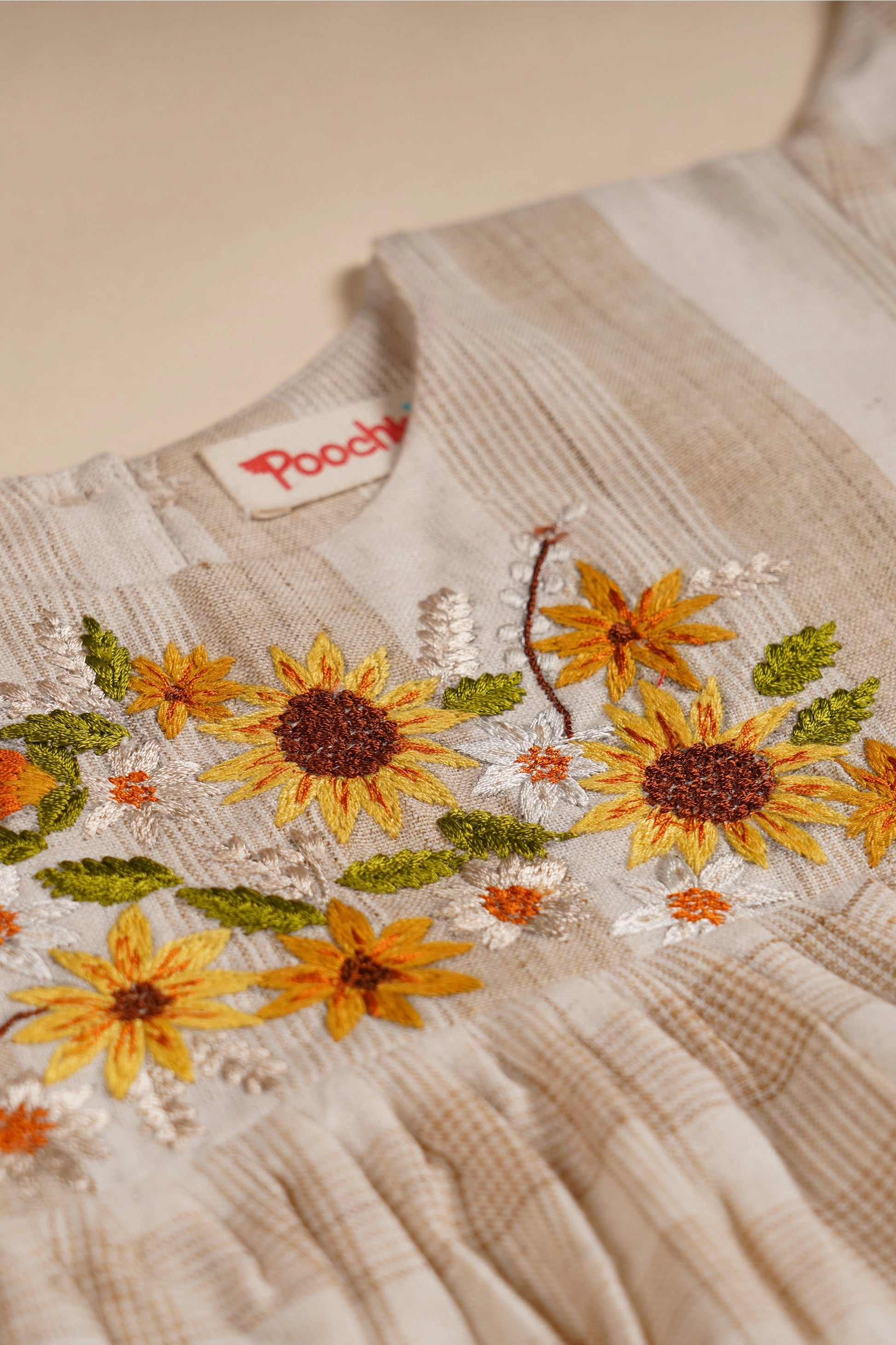 Poochkie kids offwhite floral top pant