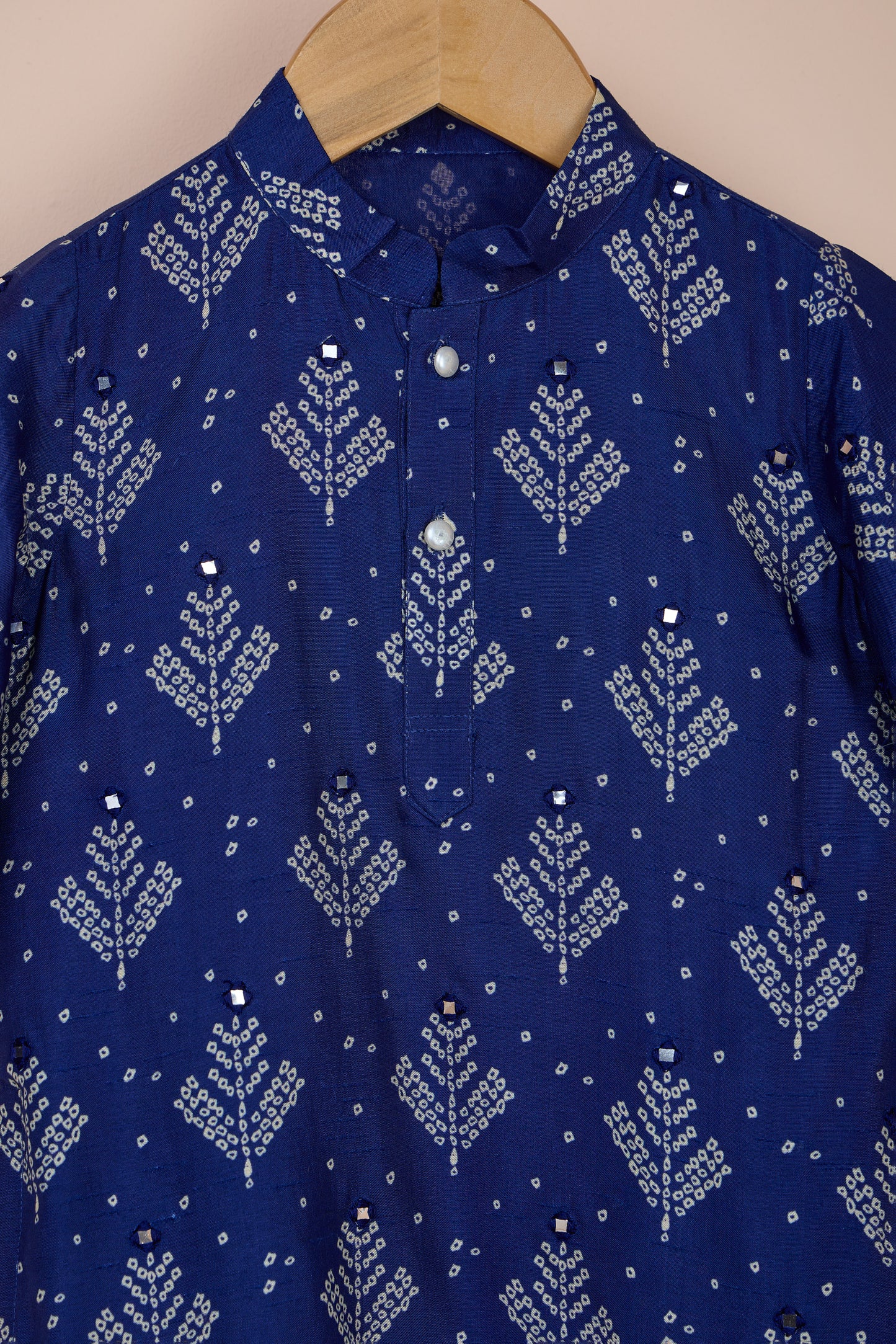 Nilima Printed Blue Kurta And Pyjama