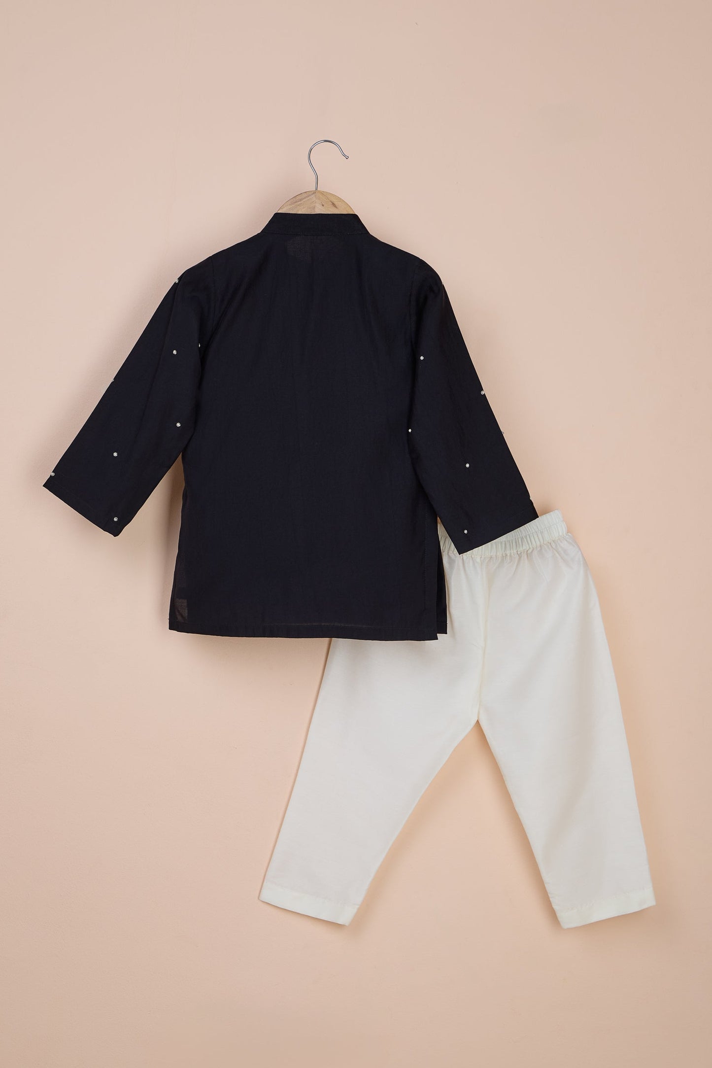 Noir Black Hand Embroidered Kurta And Pyjama