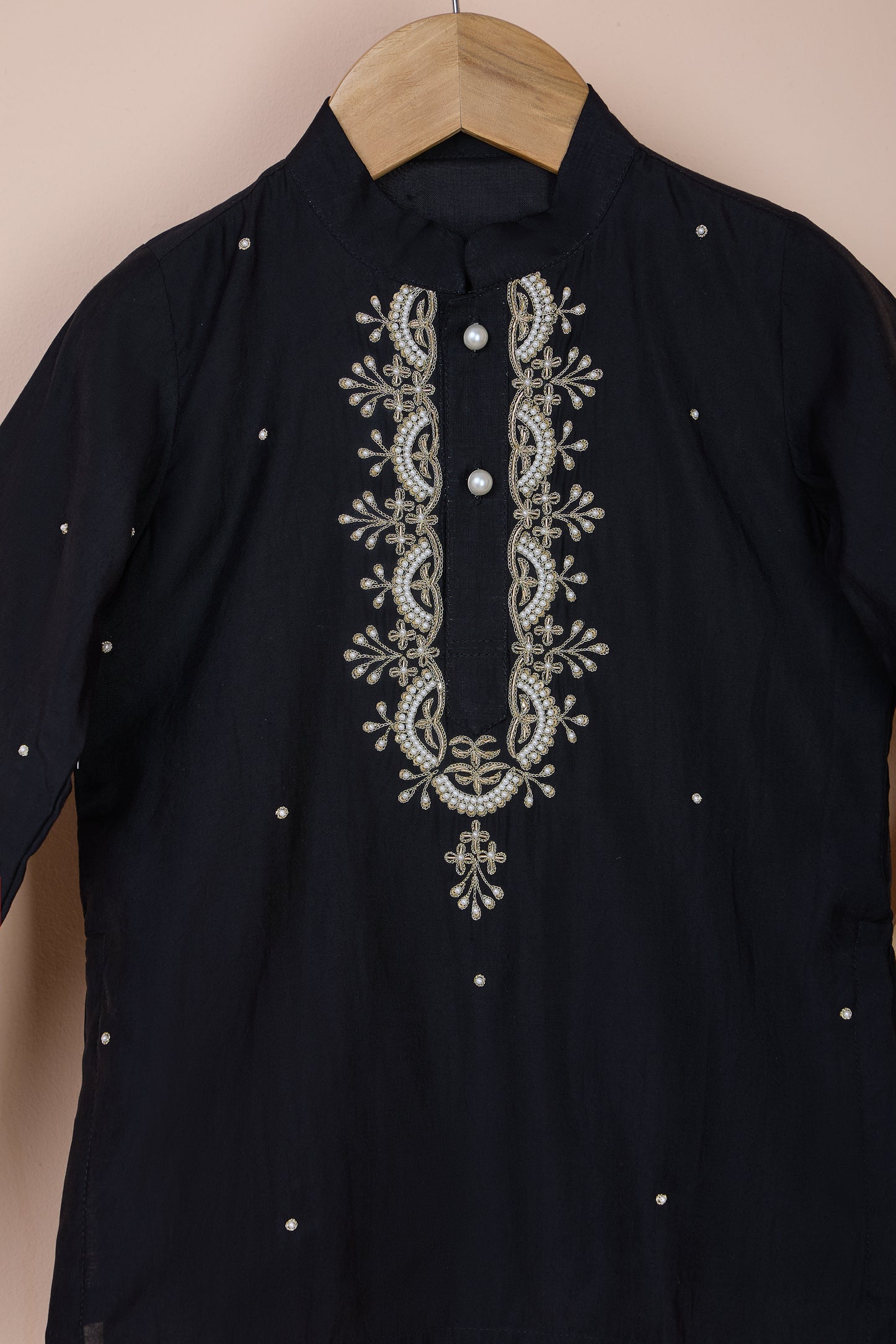 Noir Black Hand Embroidered Kurta And Pyjama