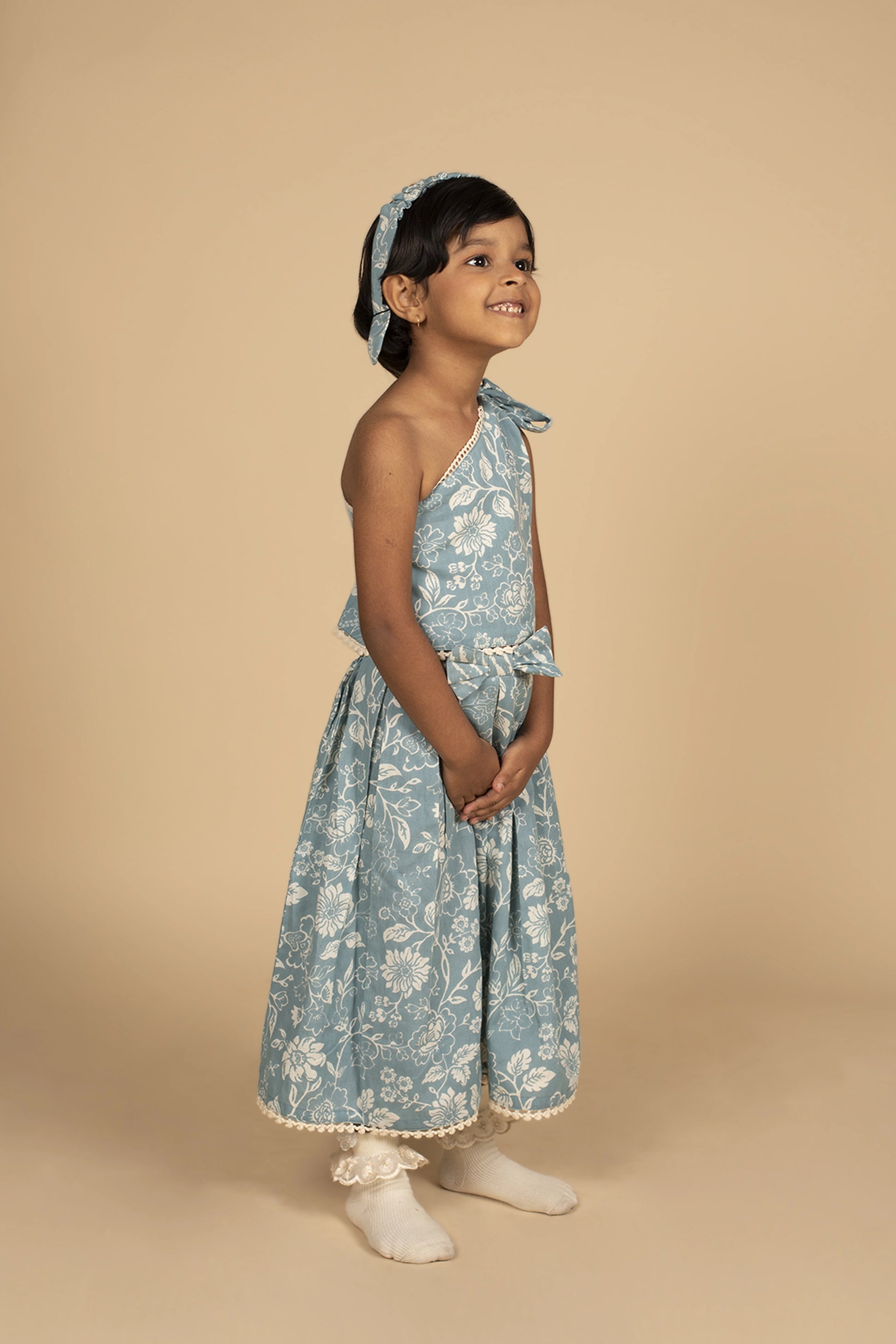 Poochkie grey lehenga for kids