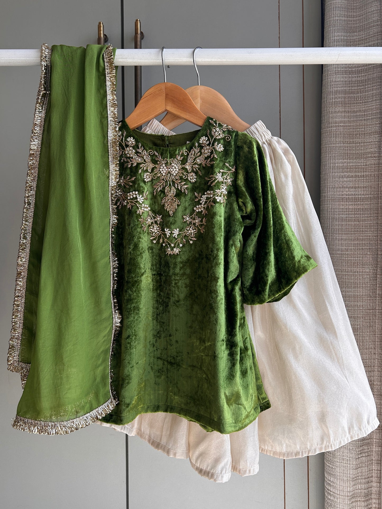 Mehendi Green Velvet Kurti with Palazzo and Dupatta