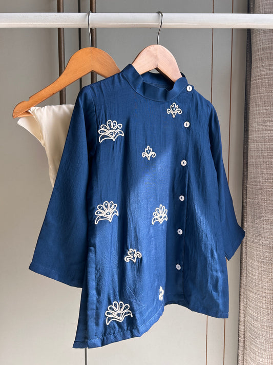 Blue Nelumbo Side Buttons Detail Kurta And Pyjama