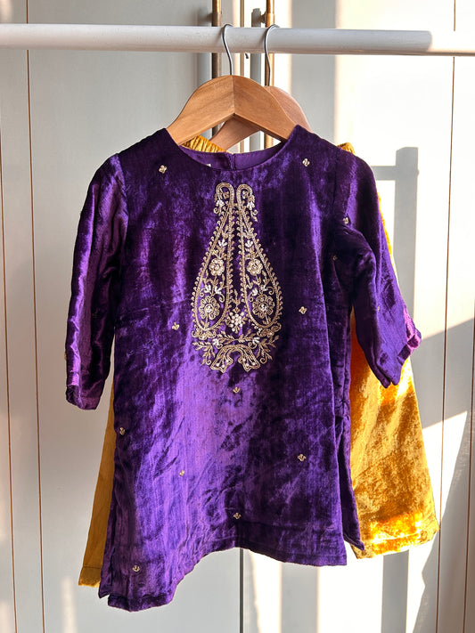 Mahira Purple Velvet Zardozi Kurti Set